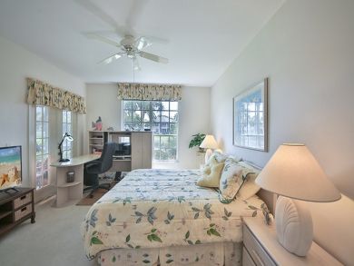Naples Condo 918351