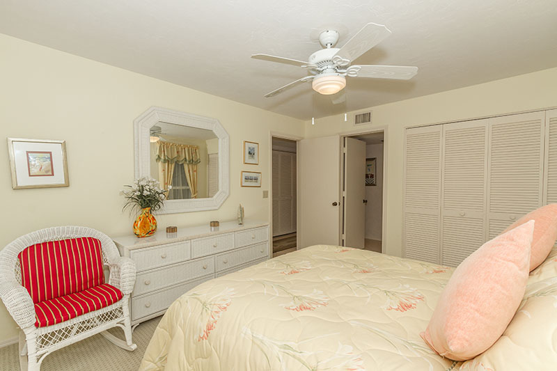 Naples Condo 918361