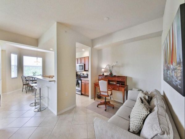 Naples Golf Course View Two Bedroom Vacation Condo
