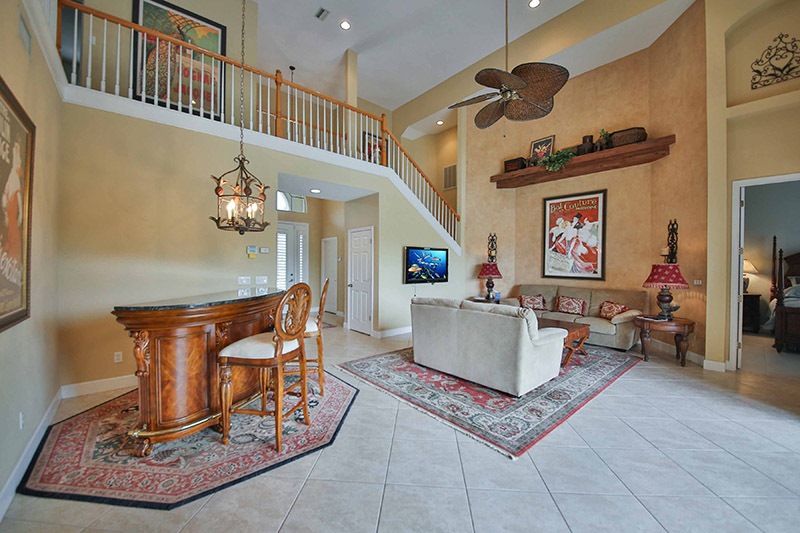 Naples Home 918379