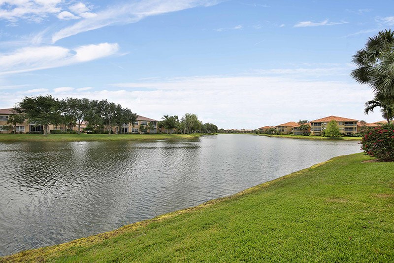 Naples Home 918379