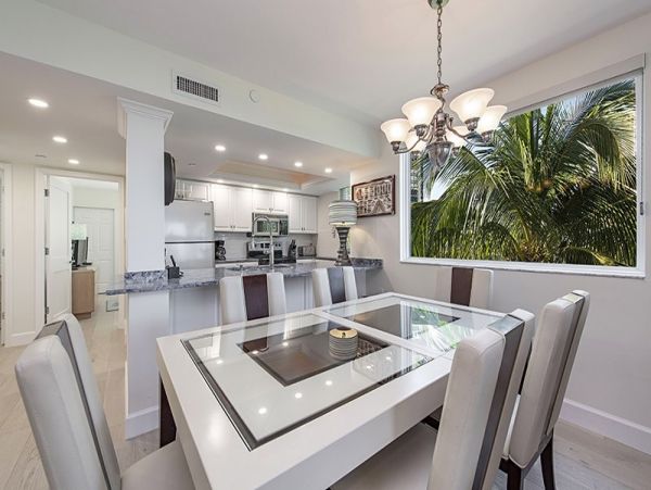 Designer Decorated Beachfront Condo