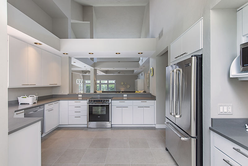Naples Vacation Pool Home Sleeps 6 Guests Walk to Beach Naples Vacation Pool Home Sleeps 6 Guests Walk to Beach