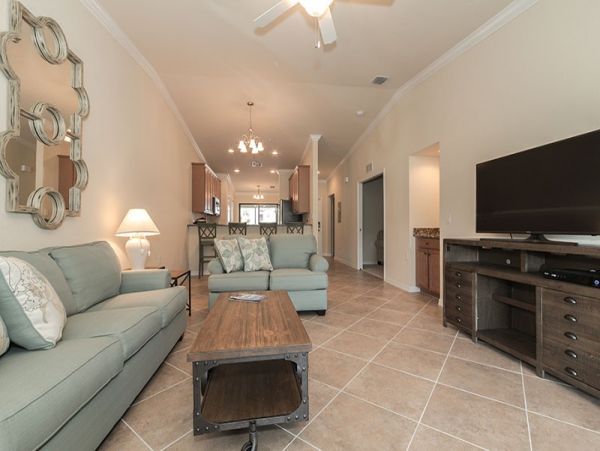 Beautiful Two Bedroom Plus Den Vacation Rental