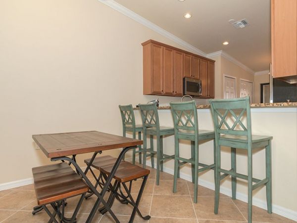 Beautiful Two Bedroom Plus Den Vacation Rental