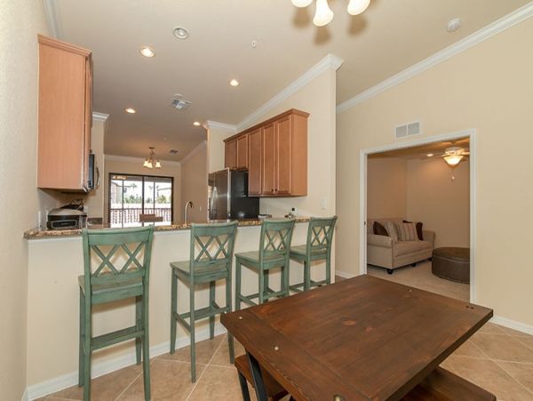 Beautiful Two Bedroom Plus Den Vacation Rental