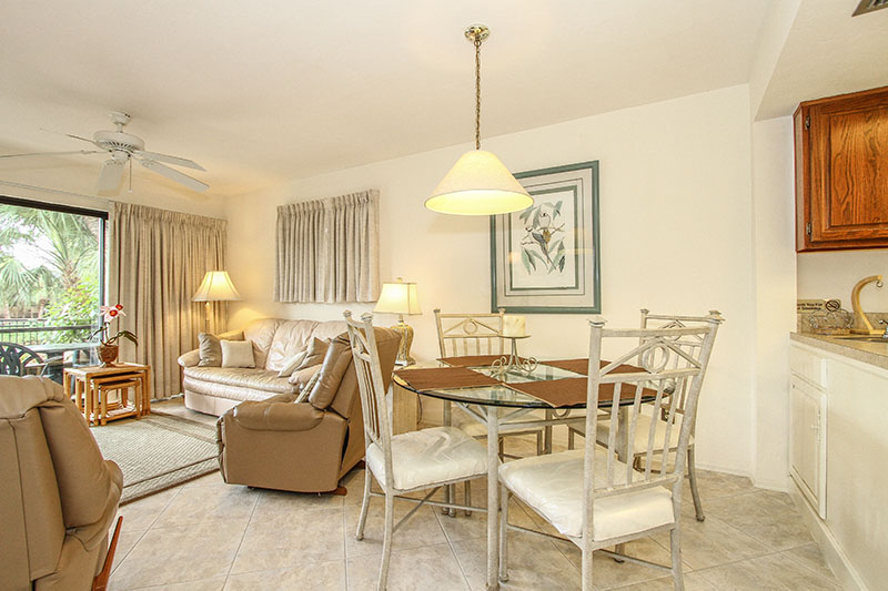 Naples Condo 918427