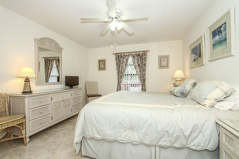 Naples Condo 918427
