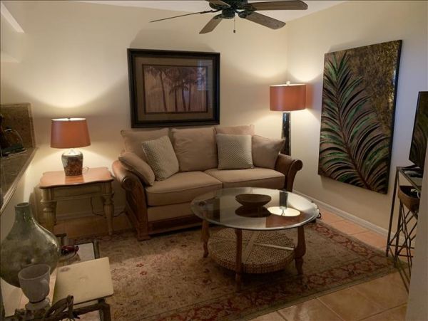 On Gulf 2 Bedroom Condo Communal Pool Spa & Tennis Court