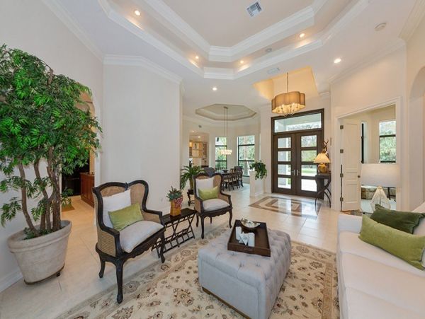 Naples Luxury Vacation Estate Villa - Full Golf Privileges