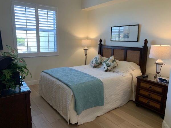 Naples Condo 918552