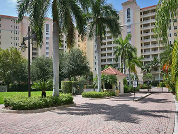 Naples Condo 918552
