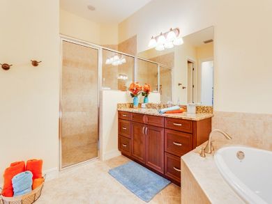 Naples Home 918567