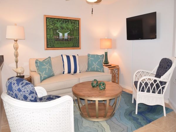 Beautiful Condo with Full Ocean Views Short Walk to Beach