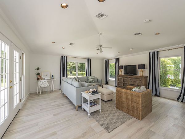 Naples Beach House with Great Outdoor Space!
