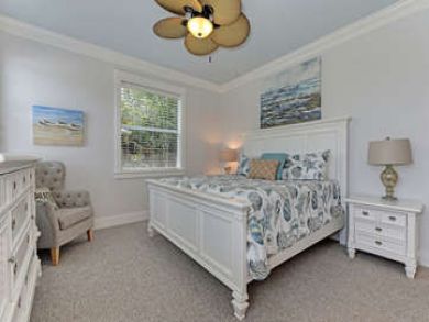 Holmes Beach Vacation Rental Sleeps Six Guests