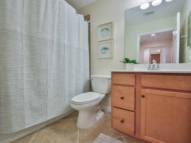 Naples Condo 918600