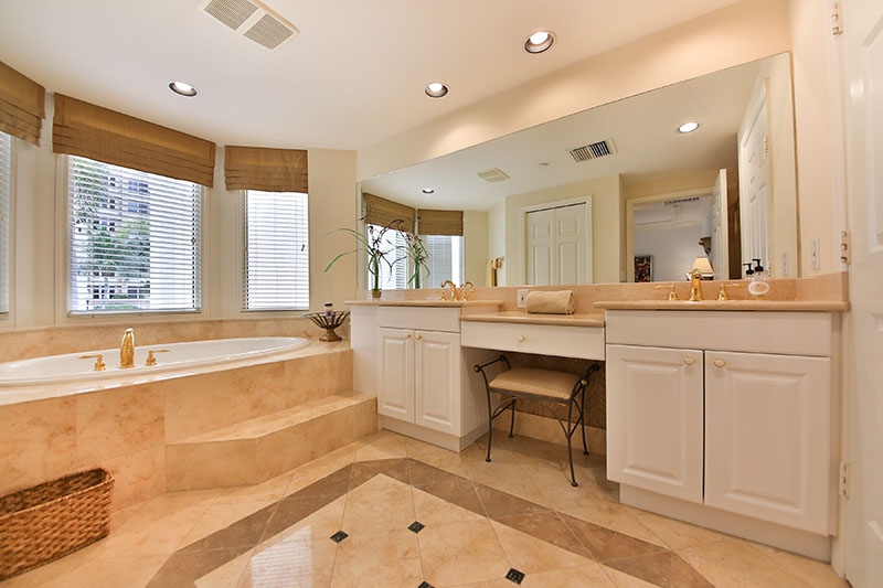 Naples Home 918603