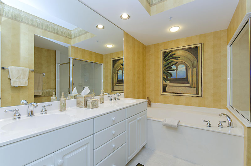 Naples Condo 918605