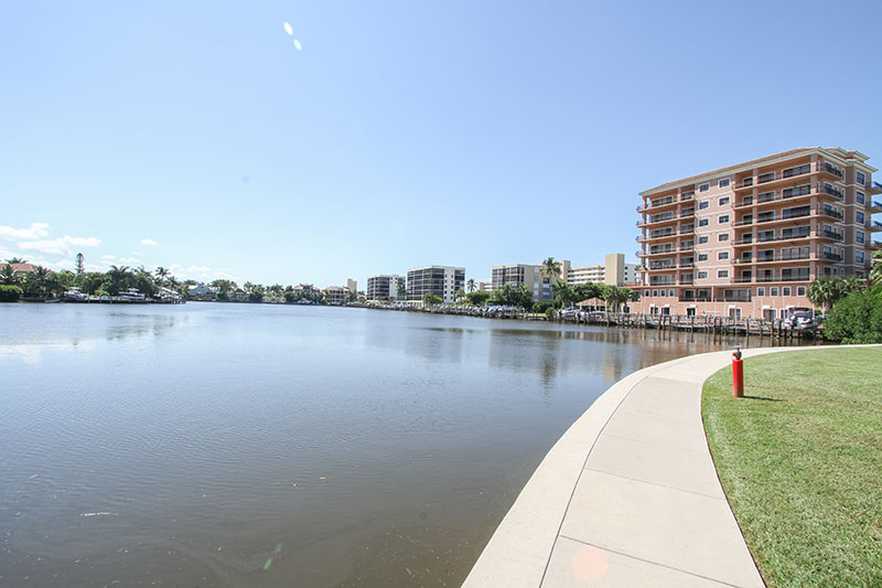 Naples Condo 918625