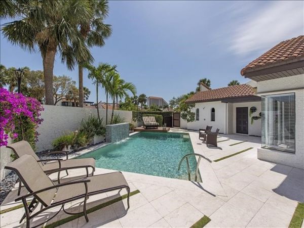 Naples Vacation Home Two Bedroom