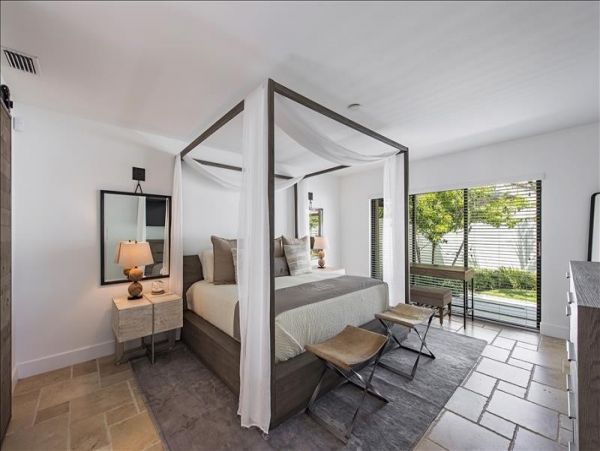 Naples Vacation Home Two Bedroom