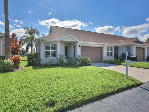 Drive to Anna Maria Island Beaches A great Golf/lake Community