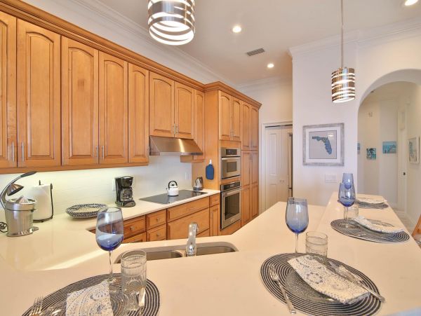 Anna Maria Island Vacation Rentals - Florida Gulf Coast Beachfront Homes