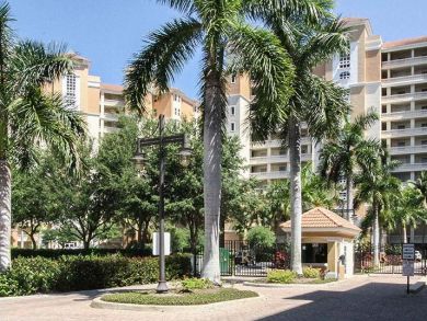 Naples Vacation Home 3 Bedrooms Plus Den Sleeps Eight Guests