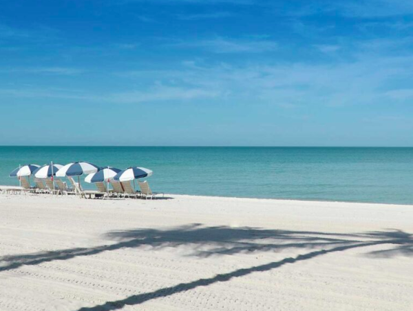 Stunning 19th-Floor Beachfront Condo with Sweeping Gulf Views