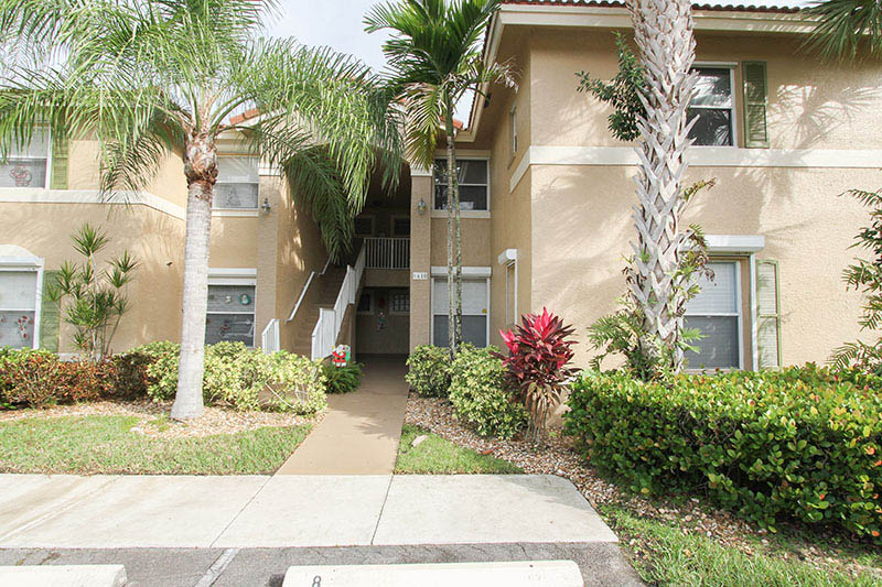 Naples Condo 918669