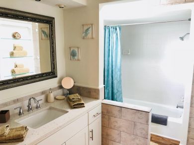 Anna Maria Island Holmes Beach Home 918677