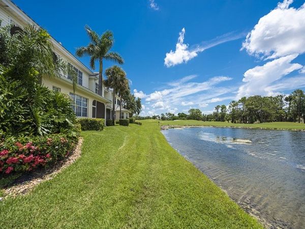 Luxury Condo in an Exclusive  Community Naples