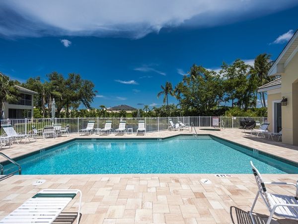 Luxury Condo in an Exclusive  Community Naples