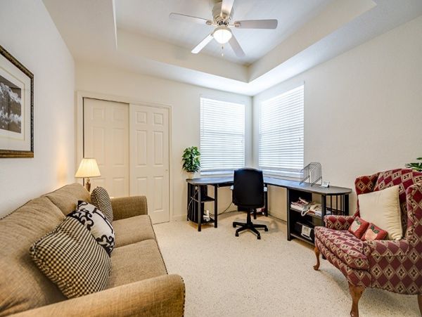 Luxury Condo in an Exclusive  Community Naples