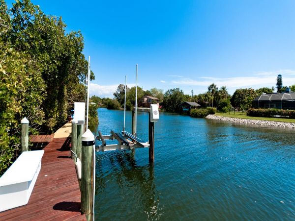 Palmetto Vacation Home Three Bedroom Water Views
