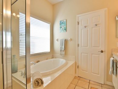Anna Maria Island Holmes Beach Home 918688