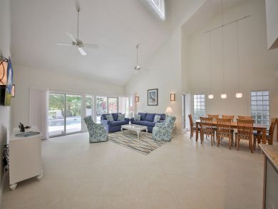Naples Home 918691