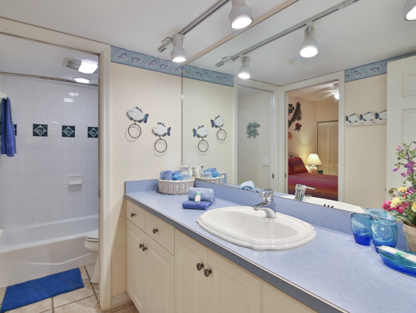 Beachfront Anna Maria Island Rental - Holmes Beach Vacation Condo