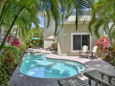 Holmes Beach 3 Bedroom Vacation Home Sleeps Six Guests