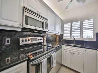 Naples Condo 918703