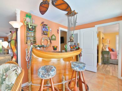 Anna Maria Island Waterfront Vacation Rental - Holmes Beach Monthly Rental Anna Maria Island Waterfront Vacation Rental - Holmes Beach Monthly Rental