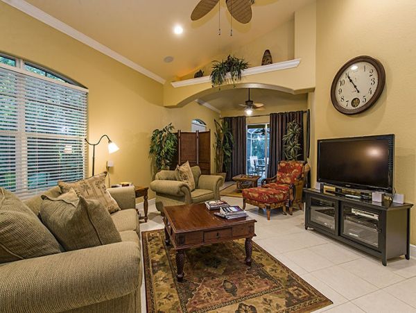 Naples 3 Bedroom Vacation Home Sleeps 6 Guests Private Pool