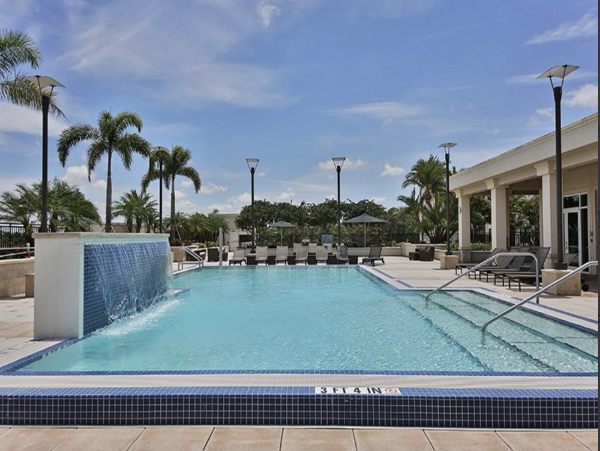 Stroll to Dining Shopping & Exceptional Amenities.