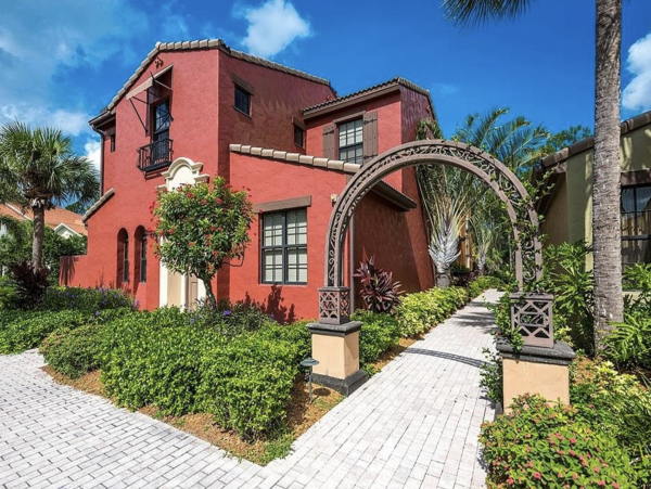 Naples Vacation Rental Luxury Casita with Resort Amenities