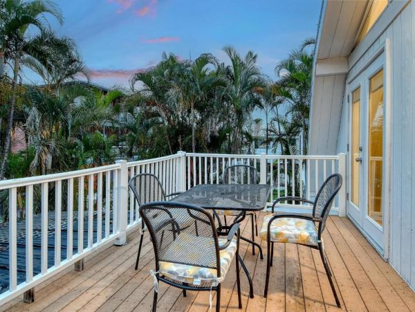 Pet Friendly Anna Maria Island Vacation Rental Large Family Beach Home Near Gulf and Bay