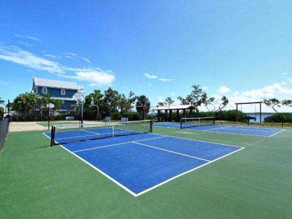 Pet Friendly Anna Maria Island Vacation Rental Large Family Beach Home Near Gulf and Bay