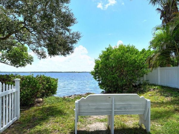 Pet Friendly Anna Maria Island Vacation Rental Large Family Beach Home Near Gulf and Bay