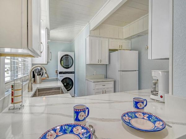 Pet Friendly Anna Maria Island Vacation Rental Large Family Beach Home Near Gulf and Bay