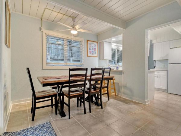 Pet Friendly Anna Maria Island Vacation Rental Large Family Beach Home Near Gulf and Bay